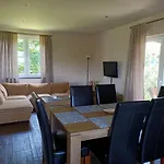 Sloneczne Wzgorze 펜션 *